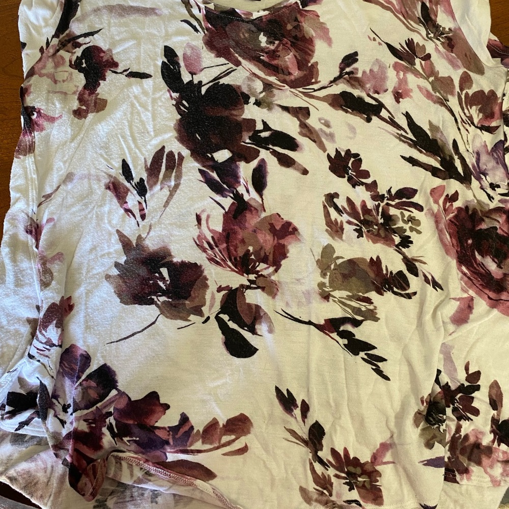 Woman’s shirts